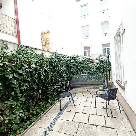 Apartments Captain Grand Prag Exterior foto